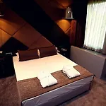 Kervansaray Thermal Hotel Convention Center & Spa Otel 5*