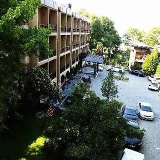 卡文萨瑞特马尔酒店 度假村